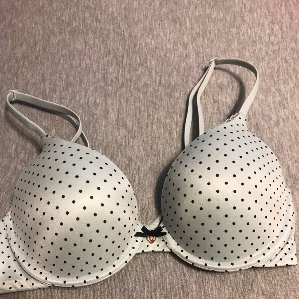 Brand New Victoria Secret Bra